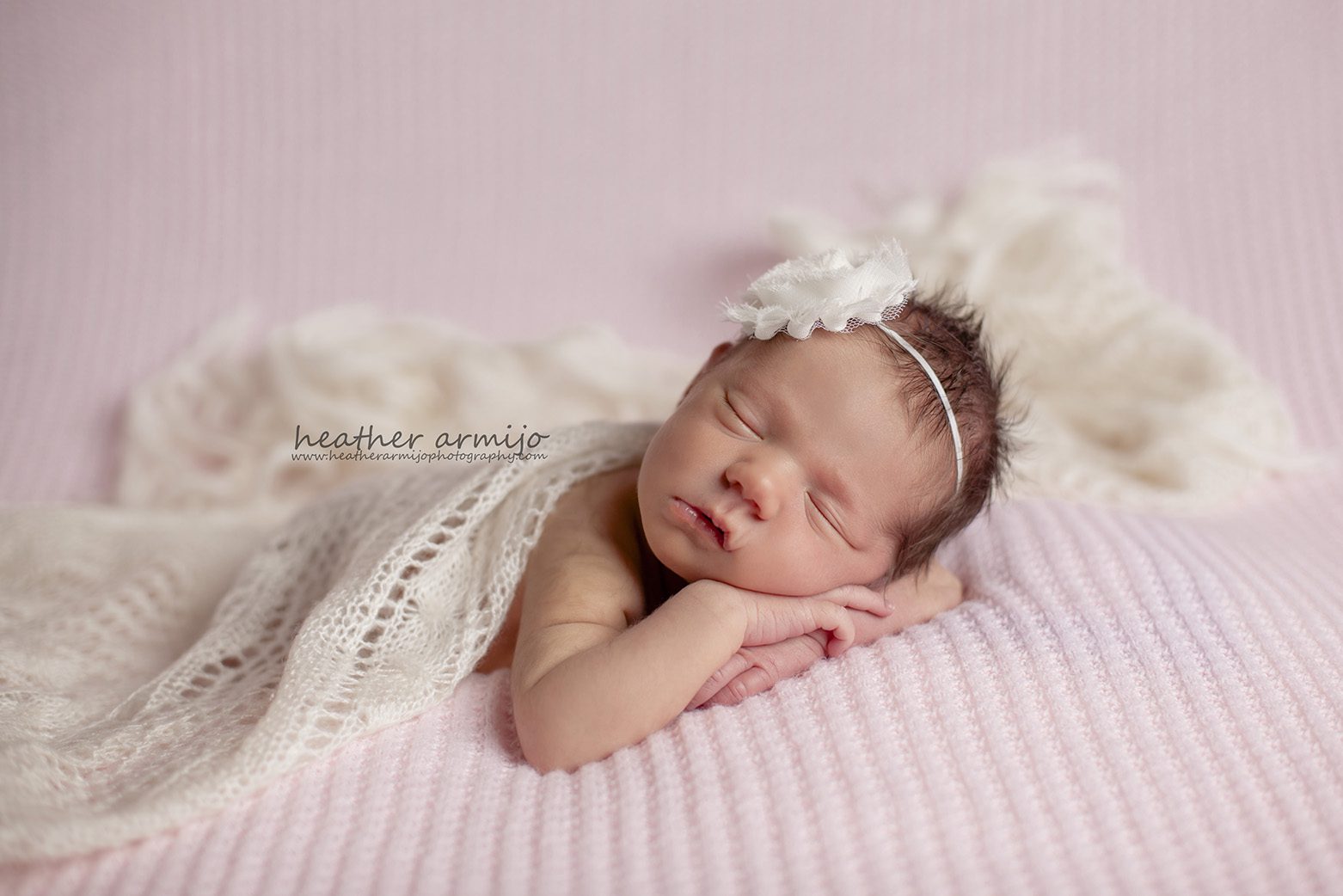 beautiful newborn baby photography