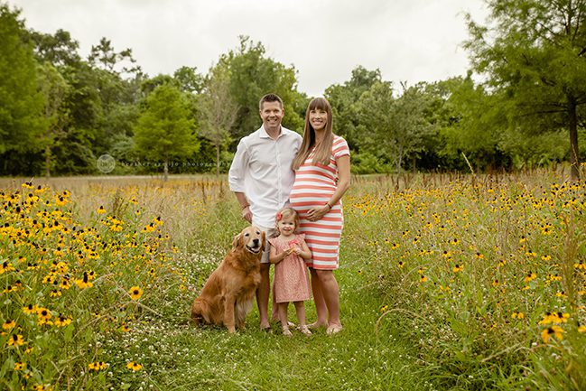 outdoor maternity session katy texas