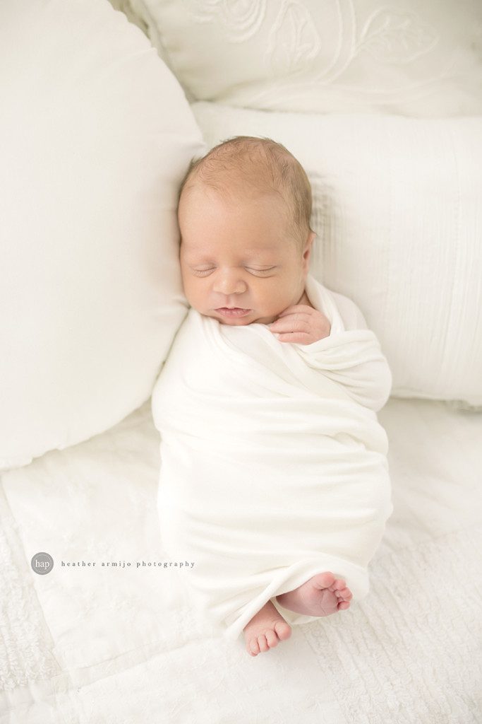 katy richmond rosenberg fulshear houston texas natural light newborn baby studio lifestyle photographer