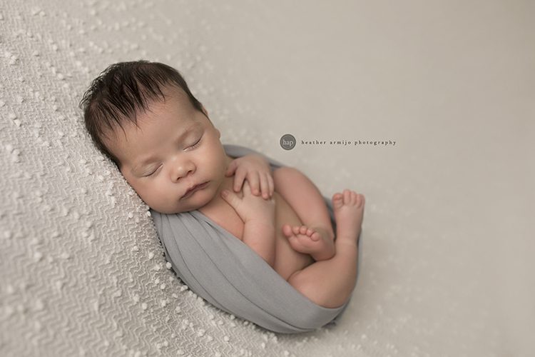 houston texas Katy TX newborn photographer cypress sugar land photography baby newborn infant studio best twins photographer