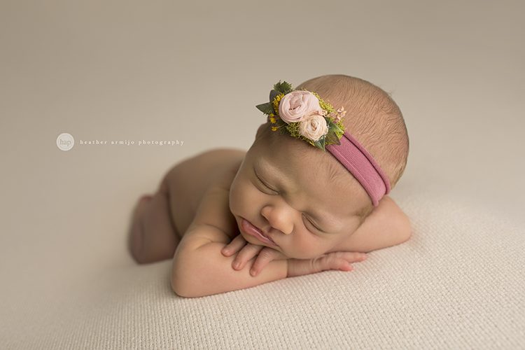 houston texas newborn photographer cypress sugar land photography baby newborn infant studio best photographer