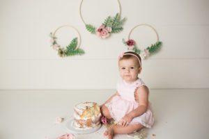 cake smash one year katy houston texas studio photographer