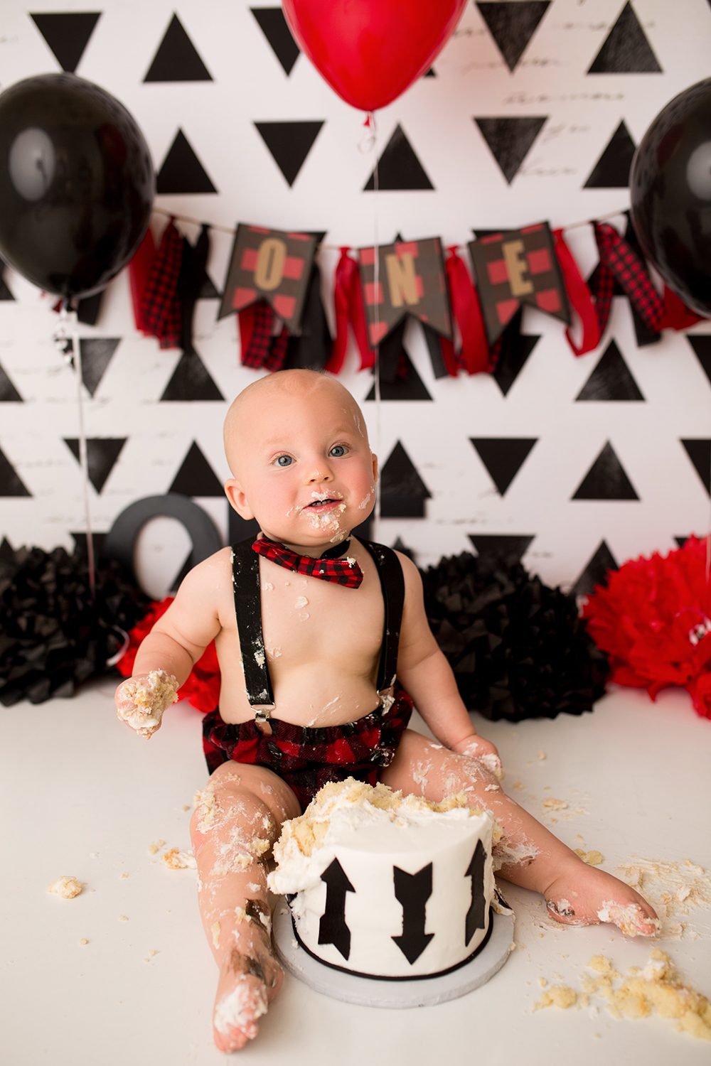 cake smash one year katy houston texas studio photographer