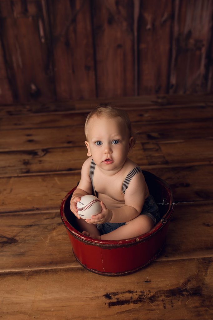 best houston katy texas cake smash birthday newborn baby studio posed photographer